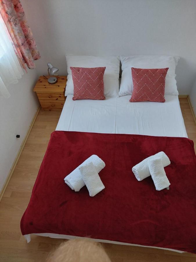 Apartmani Anita Malinska Exterior foto