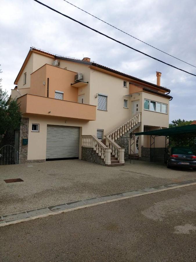 Apartmani Anita Malinska Exterior foto